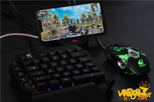 使命召唤手游神级外设来袭 北通E1真正还原端游体验!