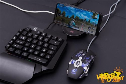 使命召唤手游神级外设来袭 北通E1真正还原端游体验!