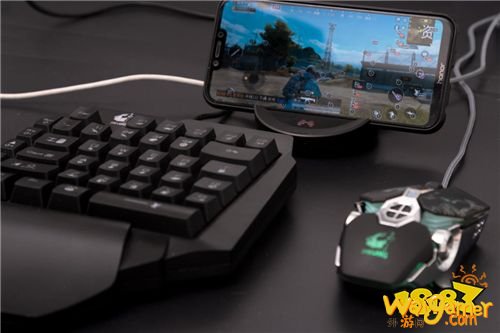 使命召唤手游神级外设来袭 北通E1真正还原端游体验!