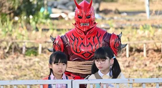 《抖音》电车四傻梗的含义及出处介绍