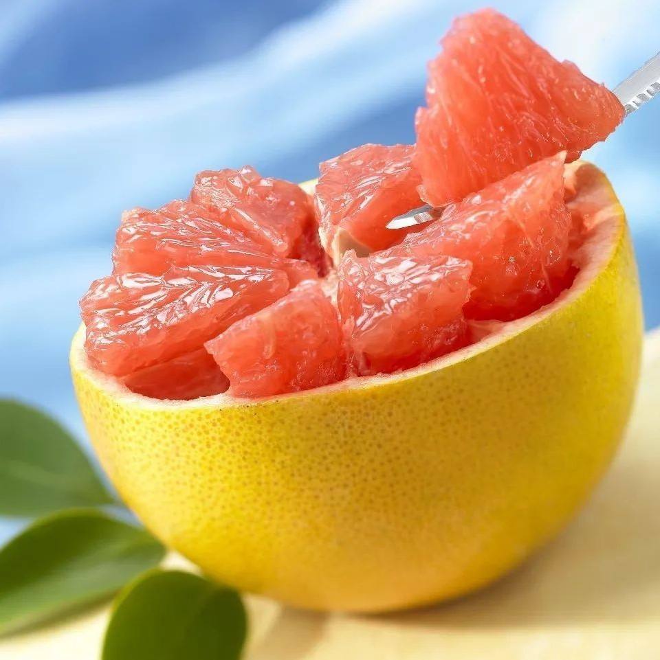 秋天的第一个柚子图片分享