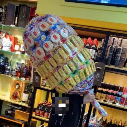 冬天的第一个鸡腿梗的意思介绍