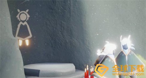 《光遇》墨绿斗篷外观欣赏