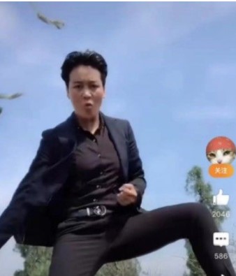 《抖音》漫雪姐梗的意思介绍