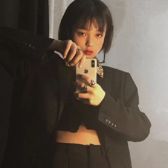 2021年霸气冷酷伤感女生头像大全