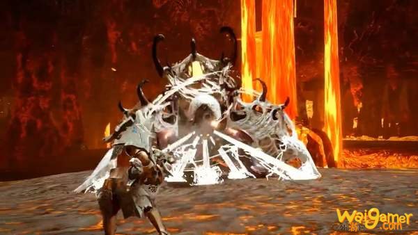 《怪物猎人：崛起》妃蜘蛛新演示 吐丝捆人，喷火攻击