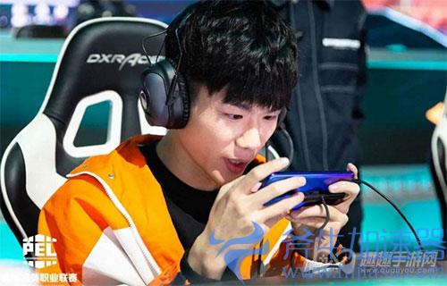 和平精英用有线还是无线耳机03