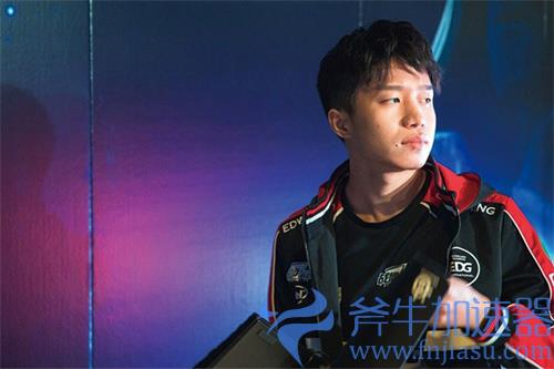 英雄联盟厂长是谁 clearlove为什么叫厂长