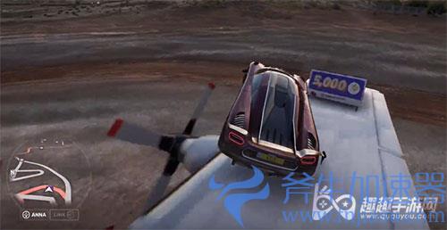 地平线5飞机上的广告牌怎么撞