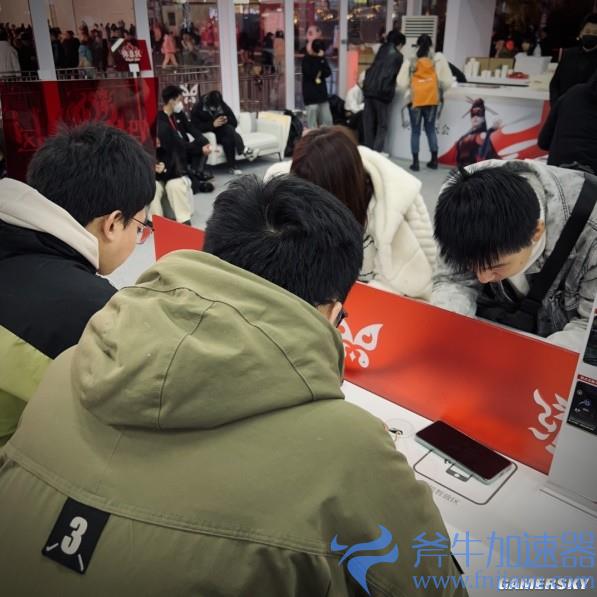 被风雪滞留36小时后,我终于玩到了《永劫无间手游》